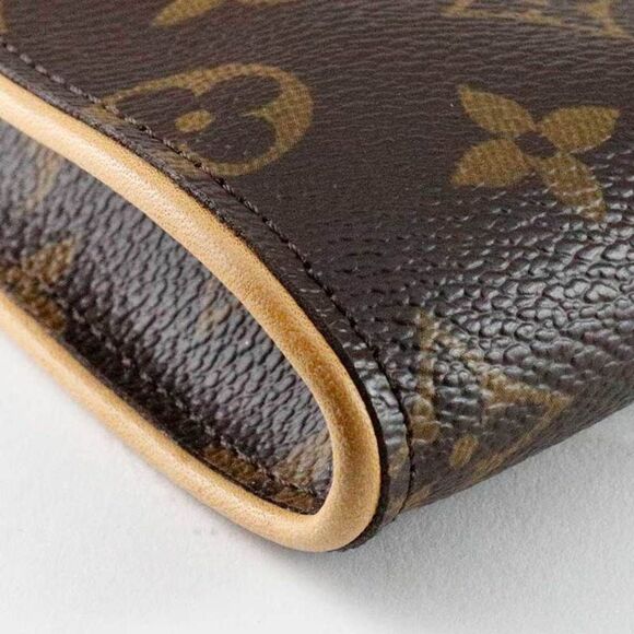 Louis Vuitton Monogram Accessory Pouch Eva - Picture 4 of 14